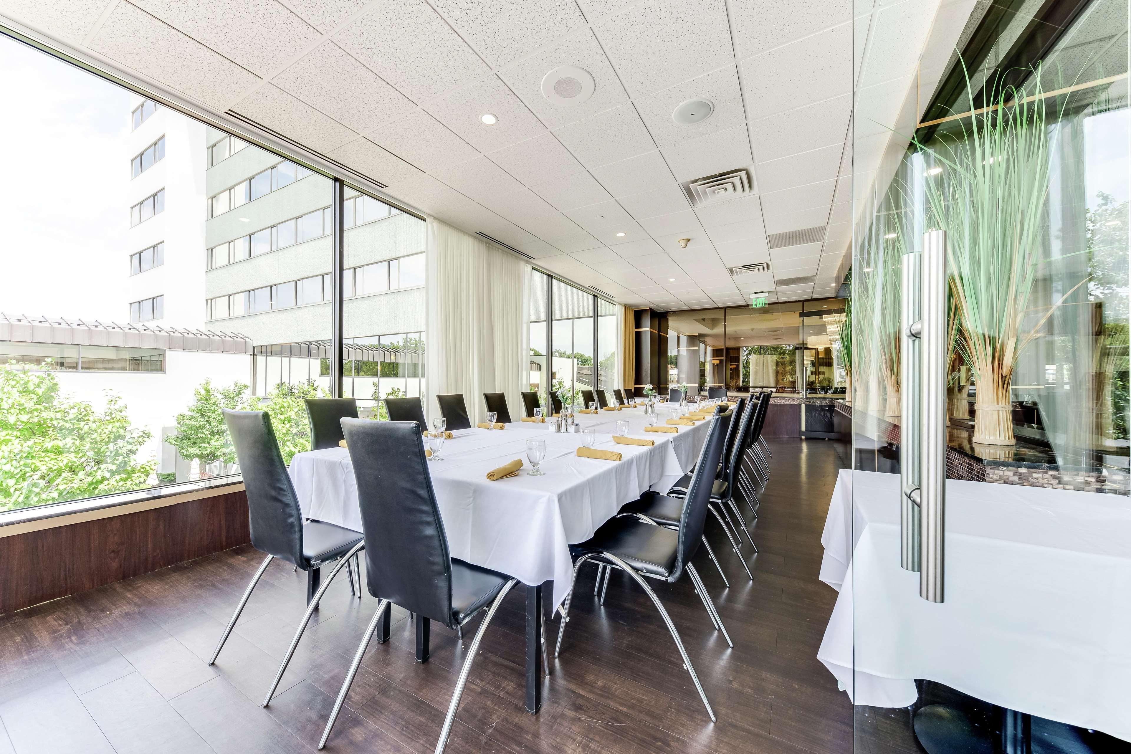 Doubletree By Hilton Binghamton Hotel Exterior photo