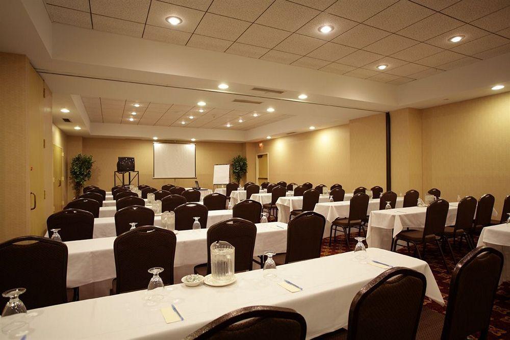 Doubletree By Hilton Binghamton Hotel Exterior photo